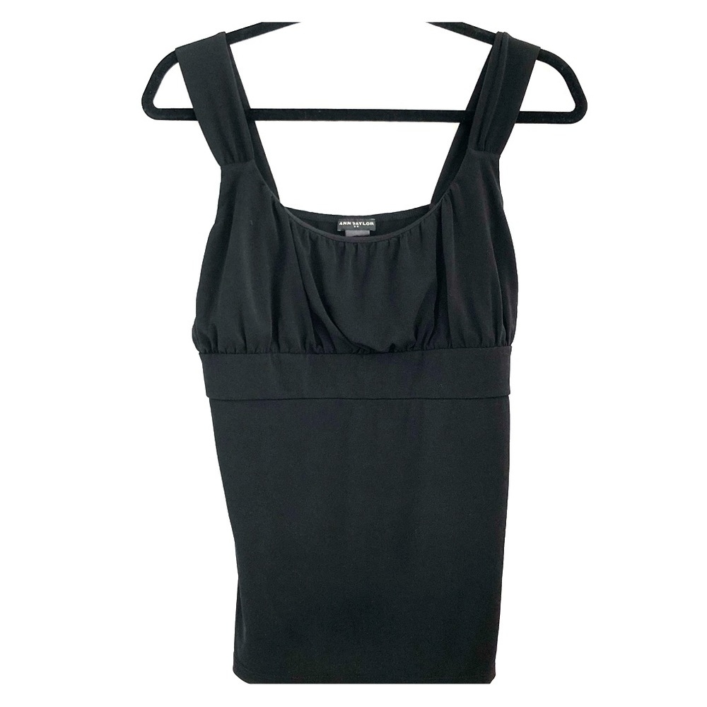 Ann Taylor black sleeveless top size L nice!